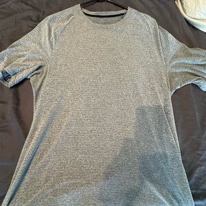 Lululemon tshirt large